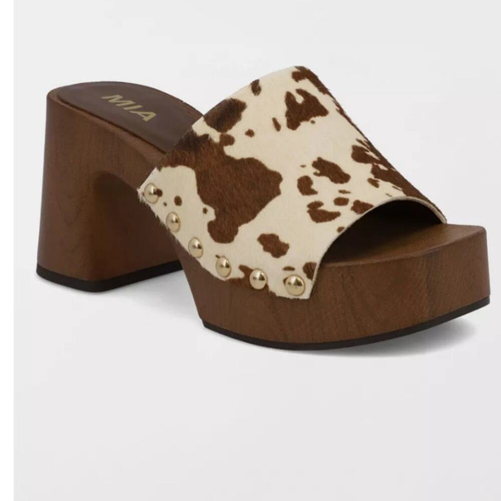 MIA Heeled Sandal Cow Print Size 9 Studded Wooden Heel Retro 70s Summer Chunky